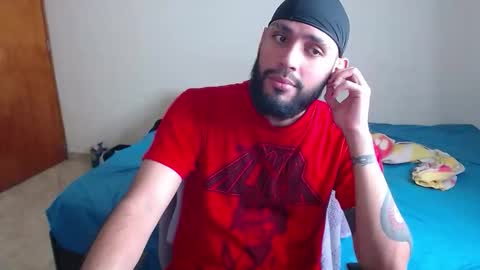 samir_music_ online show from November 23, 1:38 am