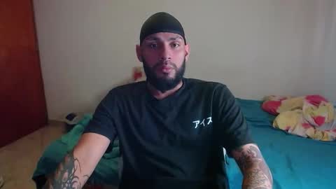 Snapshot of samir_music_ chatting on February 18, 9:33 pm samir_music_ online show from February 18, 9:33 pm