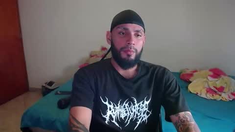 Snapshot of samir_music_ chatting on February 19, 9:49 am samir_music_ online show from February 19, 9:49 am