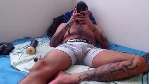 Snapshot of samir_music_ chatting on March 24, 9:42 pm samir_music_ online show from March 24, 9:42 pm