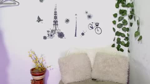Snapshot of samira_lennox chatting on February 9, 3:45 pm SAMIRA online show from February 9, 3:45 pm