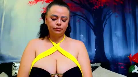     online show from December 3, 12:18 am