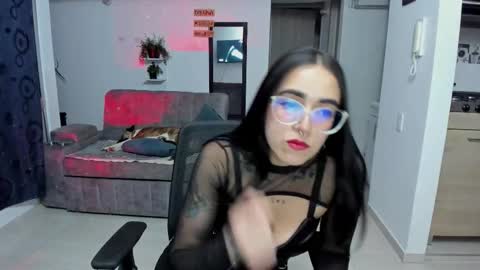 SARA online show from November 10, 10:53 pm