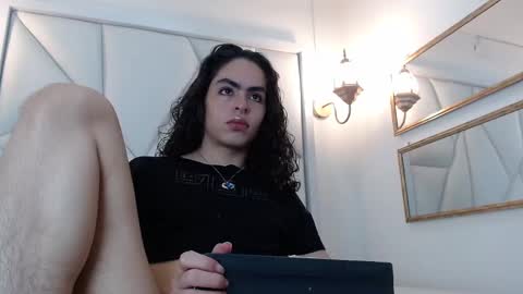 Snapshot of samiwilliams chatting on October 23, 3:22 pm SamiWilliams online show from October 23, 3:22 pm