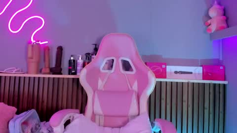 Snapshot of sammy__rose chatting on May 11, 9:23 pm Sammy Rose online show from May 11, 9:23 pm