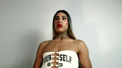 sammy_exotic online show from September 30, 6:51 am