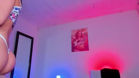 sammy_greyy1 online show from October 29, 6:26 am