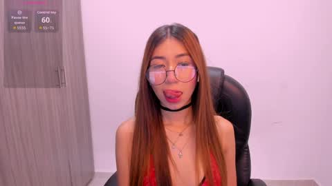 Snapshot of sammy_jhonss chatting on April 3, 4:21 am sammy_jhonss online show from April 3, 4:21 am
