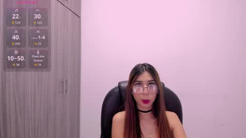 Snapshot of sammy_jhonss chatting on May 4, 12:06 am sammy_jhonss online show from May 4, 12:06 am