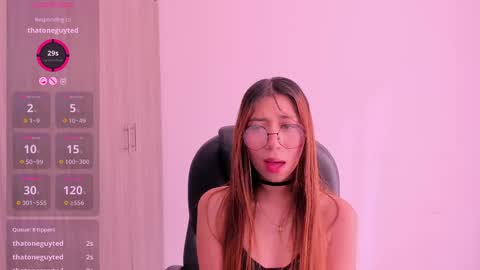 Snapshot of sammy_jhonss chatting on May 7, 1:05 pm sammy_jhonss online show from May 7, 1:05 pm
