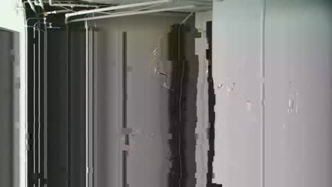 samphilly online show from April 5, 11:02 pm