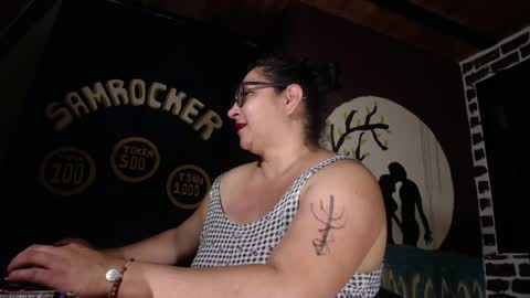 Snapshot of samrocker_sex chatting on April 17, 3:59 pm adriana online show from April 17, 3:59 pm