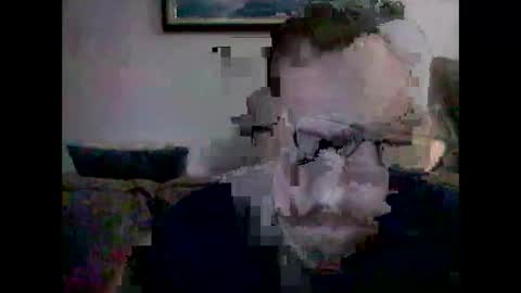 Snapshot of samsmith2471 chatting on April 2, 1:14 am samsmith2471 online show from April 2, 1:14 am