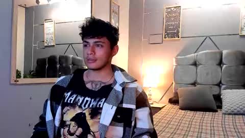Snapshot of samu_lara chatting on September 27, 12:32 pm samu_lara online show from September 27, 12:32 pm