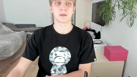 Sam online show from October 17, 9:01 am