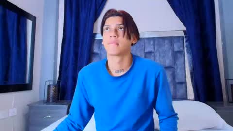 Snapshot of samuel_sincee chatting on January 25, 5:29 am Samuel Sincee online show from January 25, 5:29 am