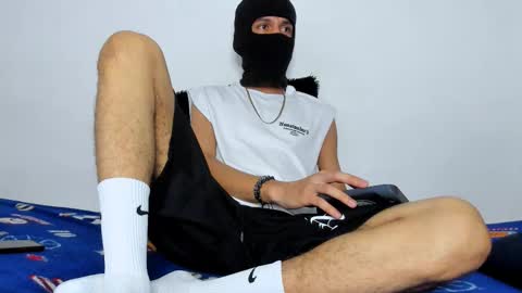   online show from November 15, 2:20 am