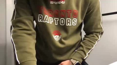 Sam W dick strip tease online show from November 22, 8:52 pm