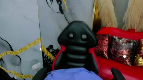 Snapshot of samy__milf chatting on April 30, 8:57 pm Sammy online show from April 30, 8:57 pm