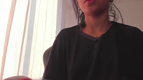 Snapshot of samy_jonnes_ chatting on February 28, 11:01 pm Hello I am absent due to a family calamity I will return soon-hola estoy ausente por un problema familiar volvere pronto. online show from February 28, 11:01 pm
