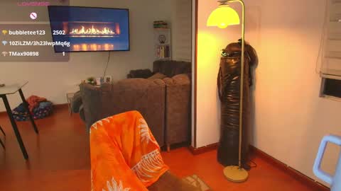 Snapshot of samy_jonnes_ chatting on May 16, 12:40 am Hello I am absent due to a family calamity I will return soon-hola estoy ausente por un problema familiar volvere pronto. online show from May 16, 12:40 am