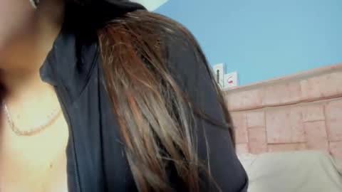 Snapshot of samy_nix chatting on October 3, 12:02 pm SAMY online show from October 3, 12:02 pm