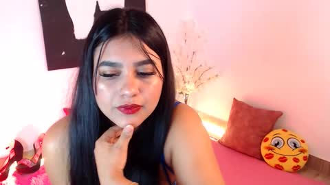 samy_qeen online show from January 7, 4:42 pm