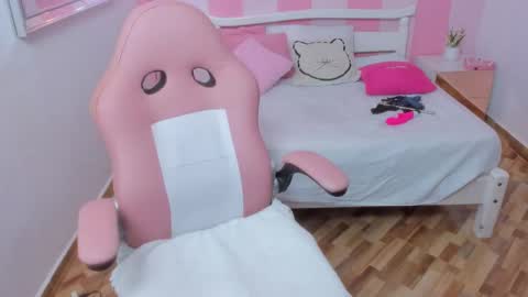 Find me at  when im offline here. online show from October 4, 6:28 pm