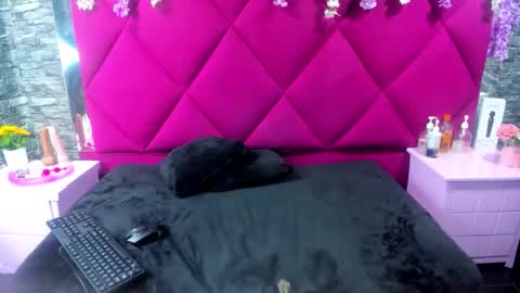 Snapshot of samydiamond_ chatting on January 16, 3:54 am Samy online show from January 16, 3:54 am