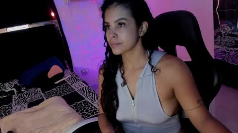 SamyHolbrook online show from April 1, 1:12 pm