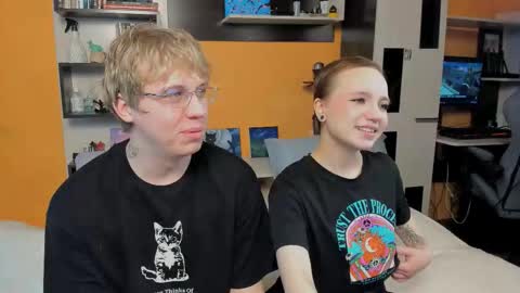 SamyScott online show from March 27, 8:20 am