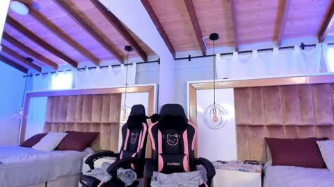 samysharky online show from October 30, 2:29 pm