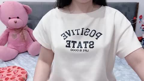 sanami_sian_ online show from May 16, 3:03 am