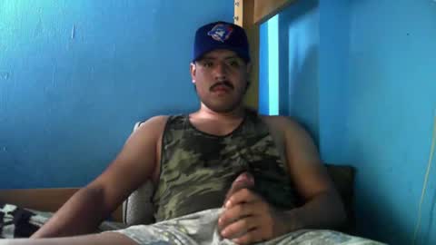 sandalo123 online show from May 16, 5:45 pm