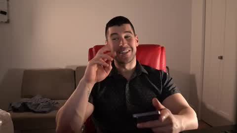 Snapshot of sandow_ chatting on March 17, 11:08 pm Sandow online show from March 17, 11:08 pm