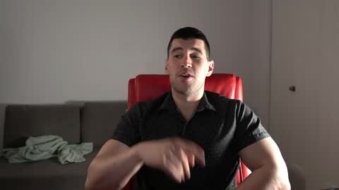 Snapshot of sandow_ chatting on April 5, 10:40 pm Sandow online show from April 5, 10:40 pm