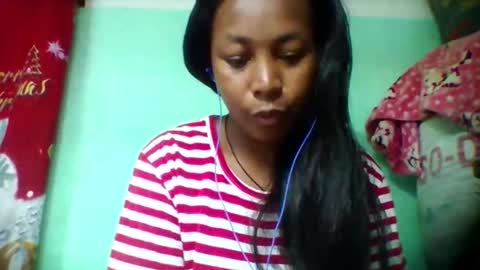 Snapshot of sandra1253099 chatting on September 19, 6:26 am sandra1253099 online show from September 19, 6:26 am