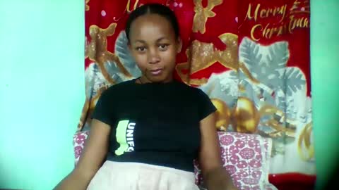 Snapshot of sandra1253099 chatting on October 5, 8:01 am sandra1253099 online show from October 5, 8:01 am