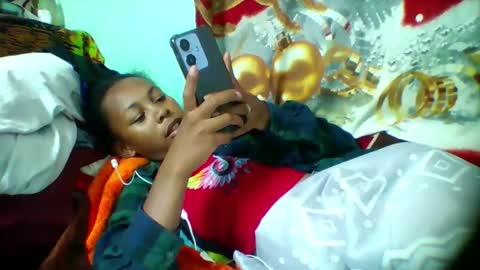 sandra1253099 online show from January 17, 6:11 pm