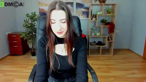 Sandra Holt online show from February 10, 7:56 am