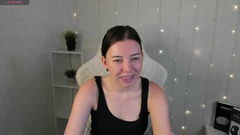 Snapshot of sandra_rosss chatting on June 11, 7:06 am Sandra online show from June 11, 7:06 am