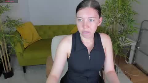 Snapshot of sandra_rosss chatting on June 28, 12:38 am Sandra online show from June 28, 12:38 am