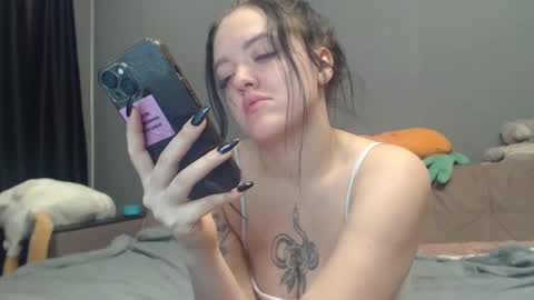 Snapshot of sandra_smith3007 chatting on February 27, 5:58 pm sandra_smith3007 online show from February 27, 5:58 pm