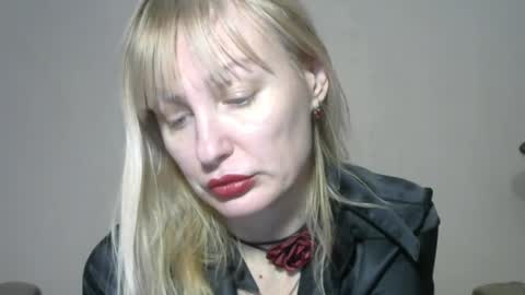 Sandra online show from February 11, 3:51 pm