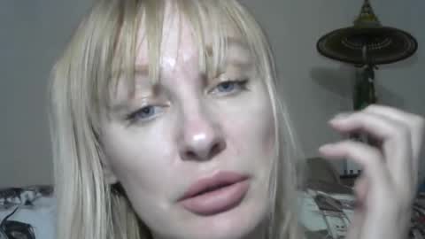 Sandra online show from February 28, 3:59 pm