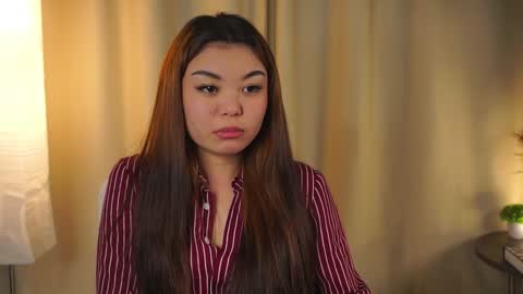 Kylie online show from December 22, 5:21 pm