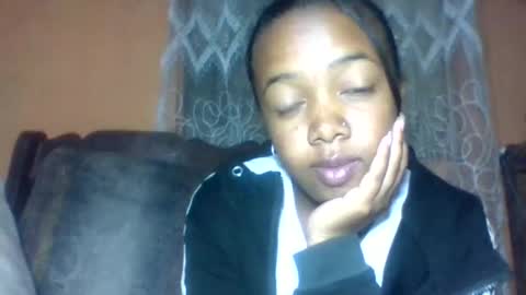 sandriana26 online show from April 2, 5:43 pm