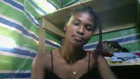 sandricaaa online show from May 5, 12:13 pm