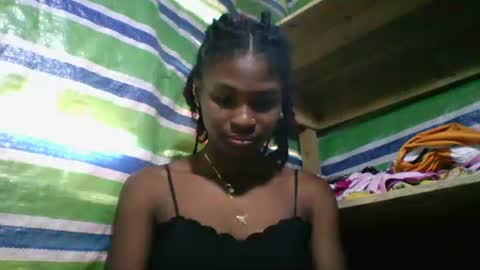 sandricaaa online show from May 8, 9:47 am