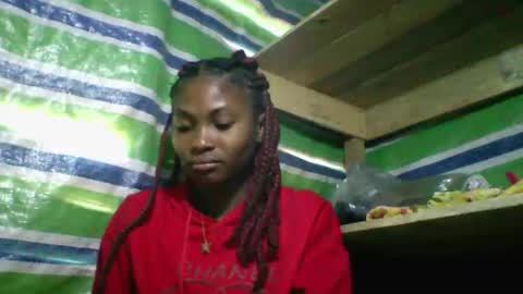 sandricaaa online show from May 17, 7:06 am